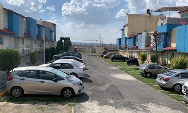 Excelente casa en Venta en Col. Fuentes de San José