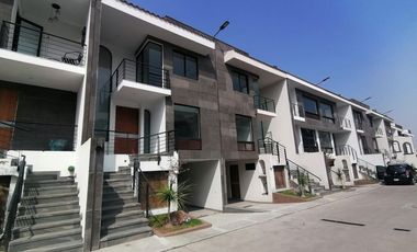 PRECIOSA CASA EN FRACCIONAMIENTO PRIVADO CERCANO A ESCUELAS Y HOSPITALES