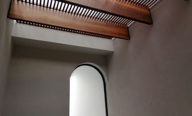 PRECIOSA CASA EN FRACCIONAMIENTO PRIVADO CERCANO A ESCUELAS Y HOSPITALES