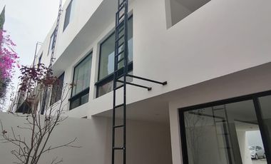 PRECIOSA CASA EN FRACCIONAMIENTO PRIVADO CERCANO A ESCUELAS Y HOSPITALES