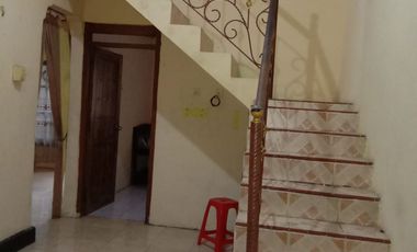 Rumah 2 Lantai Gkb Manyar Gresik