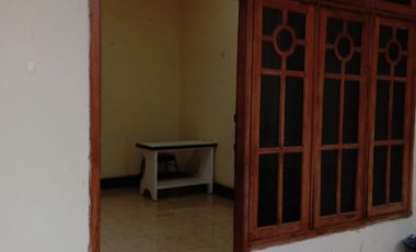 Rumah 2 Lantai Gkb Manyar Gresik