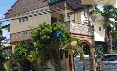 4Bedroom House and Lot for lease in Multinational Village, Parañaque City