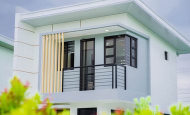 For Sale House and Lot with Balcony and Carport Near Clark Pampanga