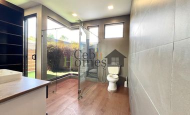 3 Bedroom Semi Furnished House in Liloan for Rent
