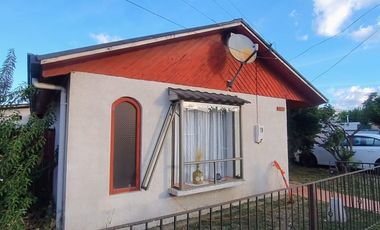 VENDE 4 DORMITORIOS 2 BAÑOS, ANGOL