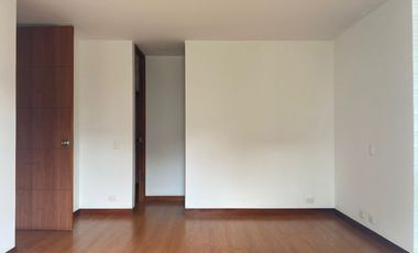 45155 Apartamento en arriendo en el sector Loma de los Benedictinos