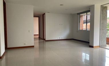 45155 Apartamento en arriendo en el sector Loma de los Benedictinos