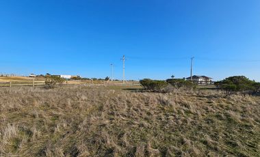 Exclusivos sitios de 2.000 m2 urbanizados