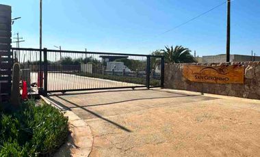 Exclusivos sitios de 2.000 m2 urbanizados