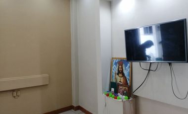 VENDO CASA CON DOS LOCALES EN AV. QUITO Y MANABI