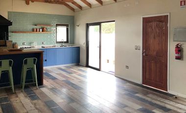 Vendemos en Temuco  amplio quincho camino a Botrolhue