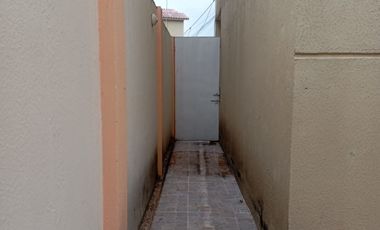 Casa en Alquiler Urbanización Villa Bonita, 3 dormitorios, conjunto cerrado