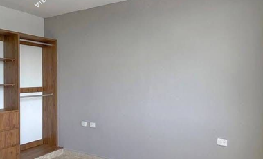 Casa en venta con alberca en privada residencial.