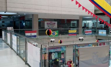 VENDEMOS LOCAL COMERCIAL CENTRO COMERCIAL PUERTA GRANDE