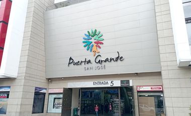 VENDEMOS LOCAL COMERCIAL CENTRO COMERCIAL PUERTA GRANDE