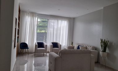 VENTA DE CASA POR LA VÌA CHONE EN URB. PRIVADA