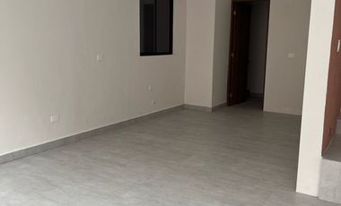 Casa en Venta en Cumbres Elite