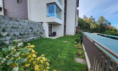 Impecable Departamento Amoblado y con patio