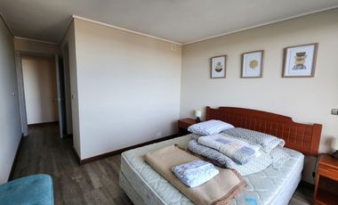 Impecable Departamento Amoblado y con patio