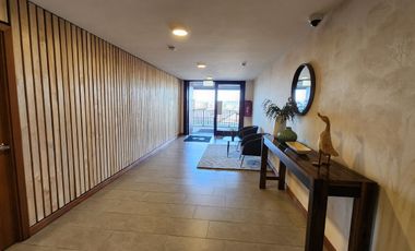Impecable Departamento Amoblado y con patio