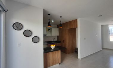 CASA EN RENTA EN CAPITTALA, Residencial a 400 MTS DEL HOSPITAL DE ALTA ESPECIALIDAD ZONA SUR
