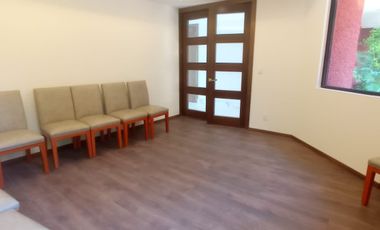 CASA EN VENTA EN CONJUNTO EN TECAMACHALCO REMODELADA CON Seguridad