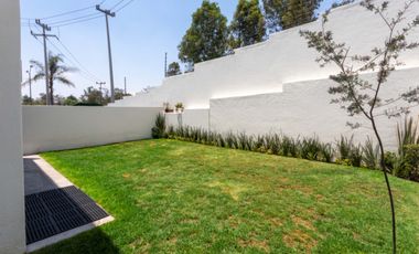CASA EN VENTA EN BOSQUES DEL LAGO