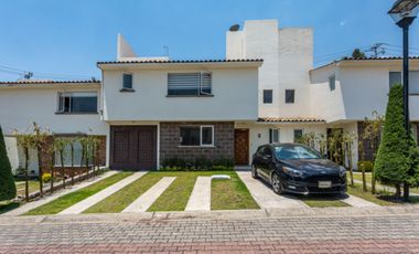 CASA EN VENTA EN BOSQUES DEL LAGO