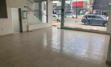 Renta edificio comercial sobre Zavaleta. Col. Santa Cruz Buenavista