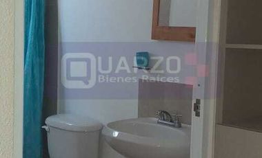 ¡Casa amueblada en Los Encinos, Qro. de 3 recámaras y 3 baños completos!