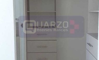 ¡Casa amueblada en Los Encinos, Qro. de 3 recámaras y 3 baños completos!