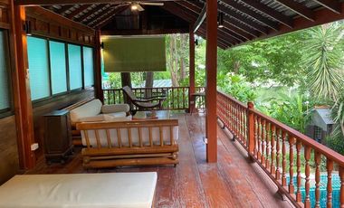 Riverside Lanna 3 Bedroom Pool Villa in Hang Dong