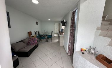 VENTA CASA SOLA EMILIANO ZAPATA