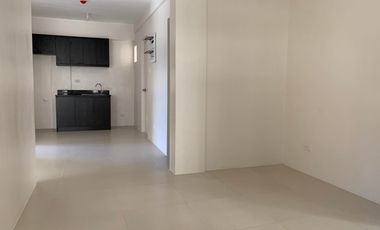 RFO Condo for Sale in Valenza Mansions, Sta. Rosa | Near Solenad Mall
