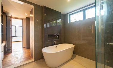 For Sale House and Lot Residences at Wack Wack 5 Bedrooms, Mandaluyong