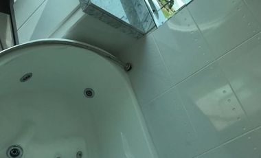 VENDO PRECIOSO DUPLEX  con Vista a parque y al mar