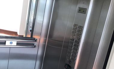 VENDO PRECIOSO DUPLEX  con Vista a parque y al mar