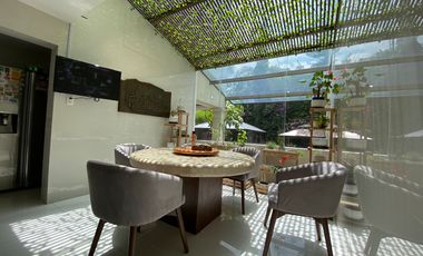 Excelente casa en uno de los condominios mas seguros en el sur de la ciudad, rodeado de bosque