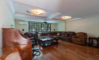 Excelente casa en uno de los condominios mas seguros en el sur de la ciudad, rodeado de bosque