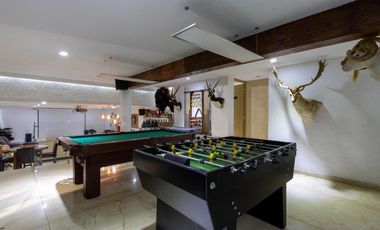 Excelente casa en uno de los condominios mas seguros en el sur de la ciudad, rodeado de bosque