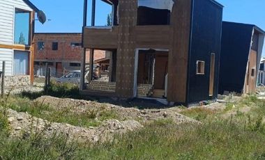 DINA HUAPI  Oportunidad !! Casa a estrenar, excelente ubicación.