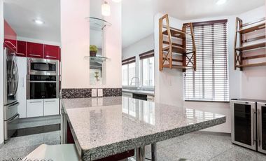 Venta PH Departamento amueblado en la calle Zacatecas, Colonia Roma Norte, Cuauhtemoc, CDMX