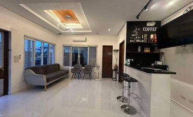 4 Bedroom House Near The Clubhouse In A Private Subdivision