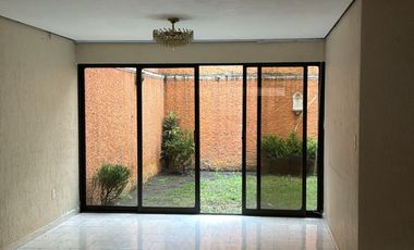 Hermosa Casa en Ciudad de México con 3 Recamaras y Amplias Áreas Comunes - $6,500,000 MXN