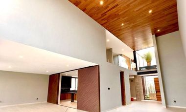 Casa inteligente y con acabados de lujo en Altozano