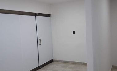 Oficina en arriendo en Alto Prado.