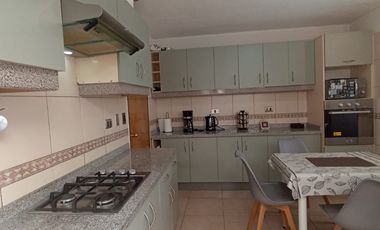 GRAN CASA 5D 4B PISCINA CONJUNTO RESIDENCIAL CERRADO A 1 CUADRA MALL ALTO PEÑALOLEN