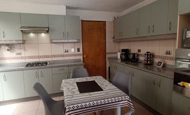 GRAN CASA 5D 4B PISCINA CONJUNTO RESIDENCIAL CERRADO A 1 CUADRA MALL ALTO PEÑALOLEN