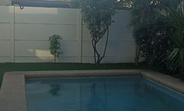GRAN CASA 5D 4B PISCINA CONJUNTO RESIDENCIAL CERRADO A 1 CUADRA MALL ALTO PEÑALOLEN